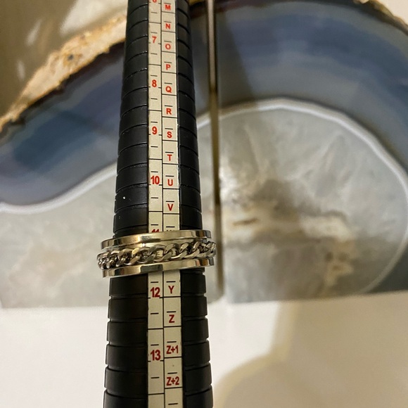 Source Unknown Silver Chain Ring - Picture 3 of 3